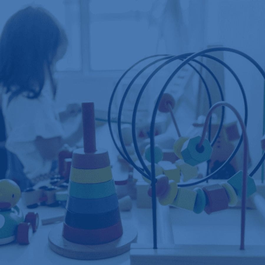 Pourquoi laisser les enfants jouer et avec quoi